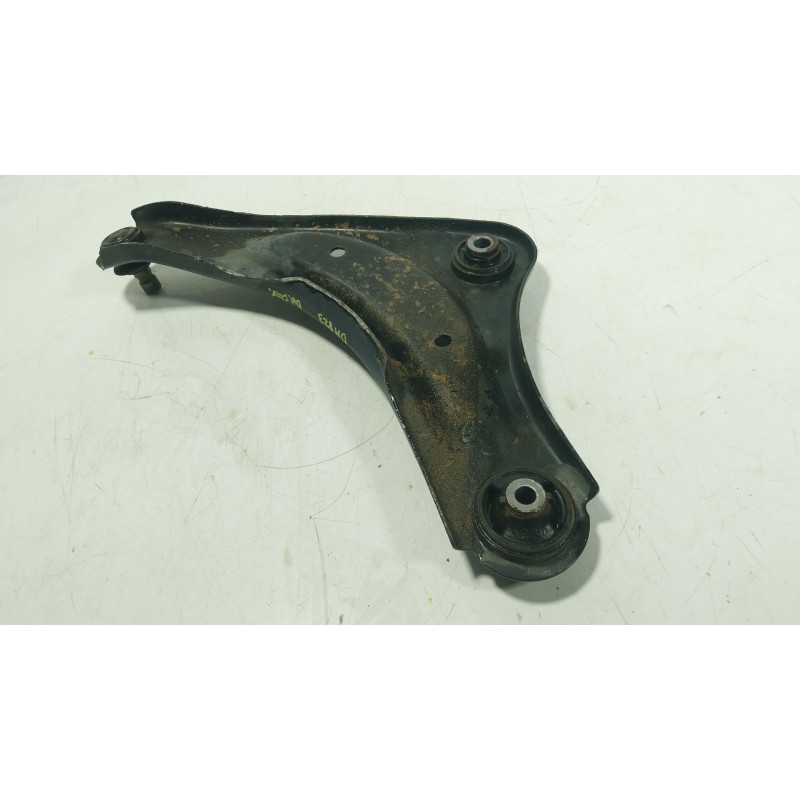 Recambio de brazo suspension inferior delantero derecho para nissan juke (f15) 1.6 16v cat referencia OEM IAM   