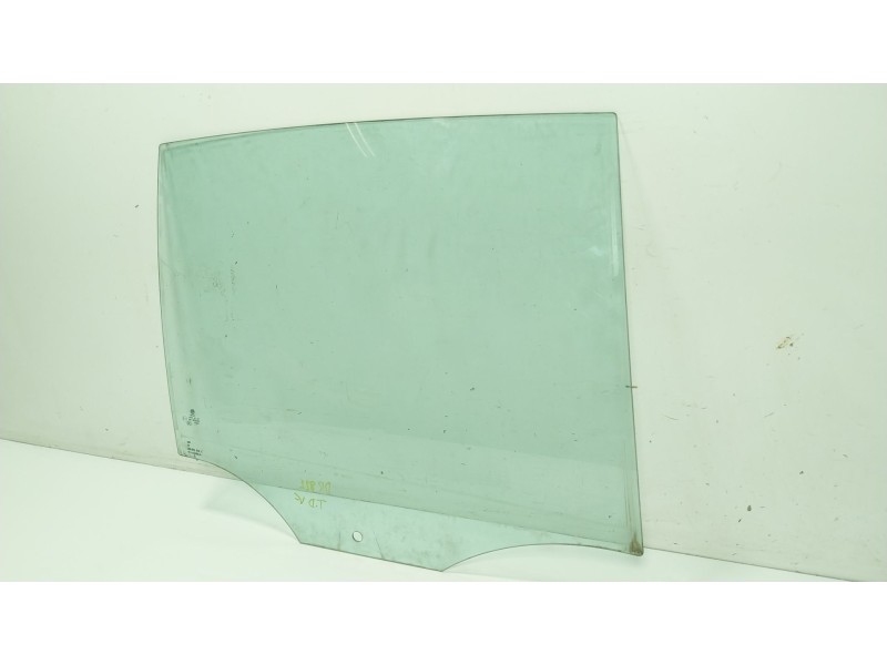Recambio de cristal puerta trasero derecho para volkswagen golf vi (5k1) 1.6 tdi referencia OEM IAM 5K6845026C  