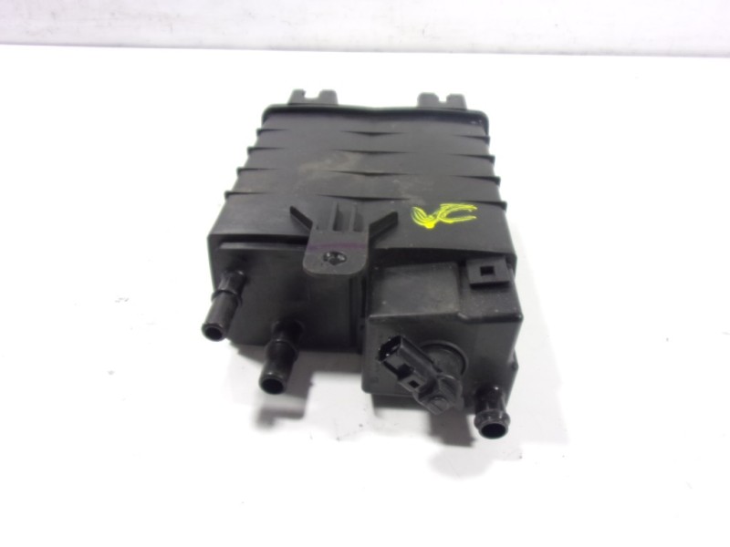 Recambio de filtro gasolina para ford mustang 2.3 ecoboost cat referencia OEM IAM 2470410 JR3C9E857B 