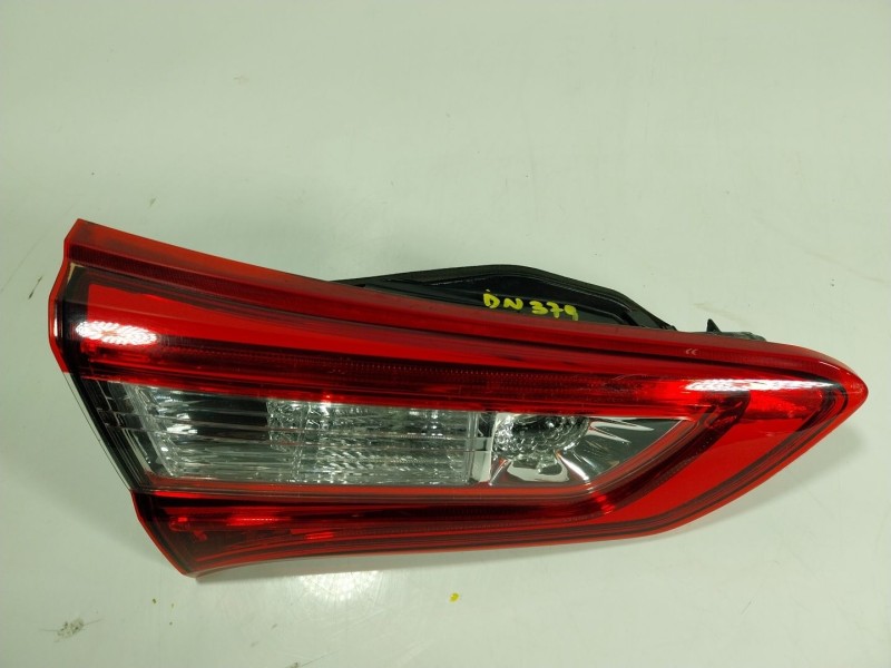 Recambio de piloto trasero izquierdo interior para toyota yaris (_p13_) 1.5 hybrid (nhp130_) referencia OEM IAM   