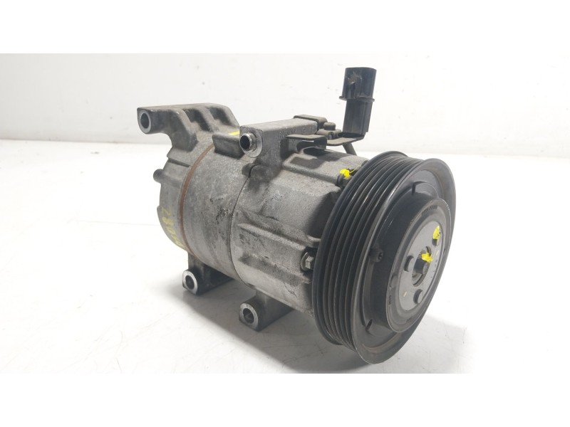 Recambio de compresor aire acondicionado para hyundai i30 (gd) 1.4 referencia OEM IAM 97701A6500 F500JDCAE06 