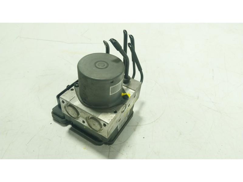 Recambio de abs para hyundai i30 (gd) 1.4 referencia OEM IAM 58920A6210 6158945200 