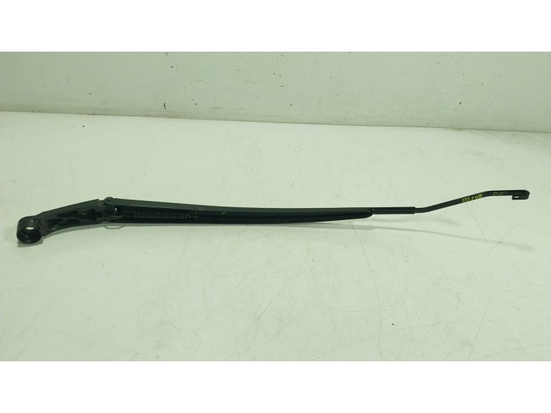 Recambio de brazo limpia delantero derecho para toyota yaris cross (mxp_) 1.5 hybrid (mxpj10) referencia OEM IAM   
