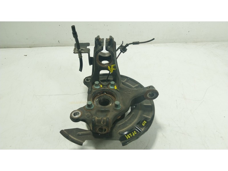 Recambio de mangueta delantera derecha para mazda 3 hatchback (bp) 2.0 skyactiv-g m hybrid referencia OEM IAM   