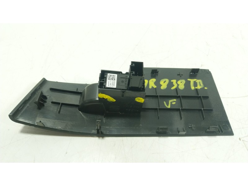 Recambio de mando elevalunas trasero derecho para seat arona (kj7, kjp) 1.0 tsi referencia OEM IAM 5G0959855P 5G0959855P 