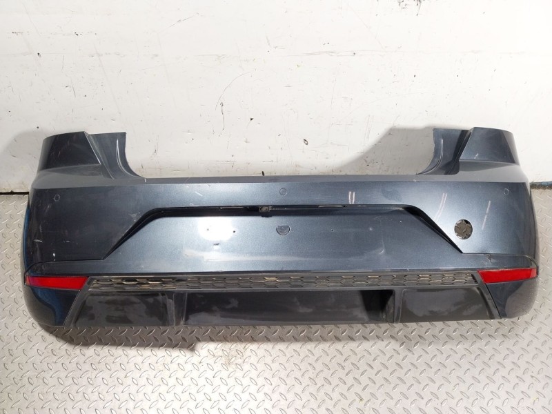 Recambio de paragolpes trasero para seat ibiza v (kj1, kjg) 1.0 tgi referencia OEM IAM   