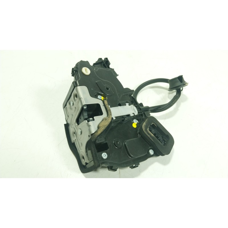 Recambio de cerradura puerta trasera derecha para seat arona (kj7, kjp) 1.0 tsi referencia OEM IAM 10A839016B 10A839016B 