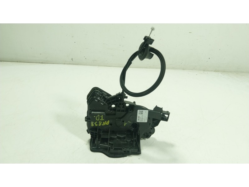 Recambio de cerradura puerta trasera derecha para seat arona (kj7, kjp) 1.0 tsi referencia OEM IAM 10A839016B 10A839016B 