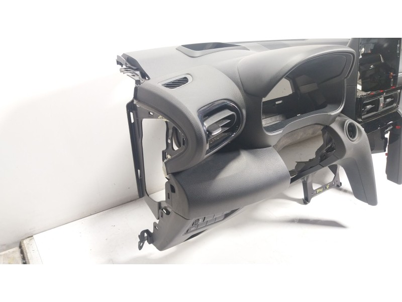 Recambio de salpicadero para toyota yaris cross (mxp_) 1.5 hybrid (mxpj10) referencia OEM IAM  73960K0021 