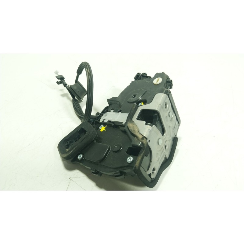 Recambio de cerradura puerta trasera izquierda para seat arona (kj7, kjp) 1.0 tsi referencia OEM IAM 10A839015B 10A839015B 