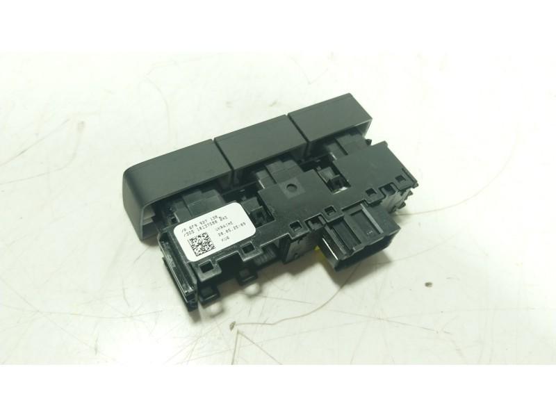 Recambio de mando multifuncion para seat arona (kj7, kjp) 1.0 tsi referencia OEM IAM 6F9927138 6F9927138 