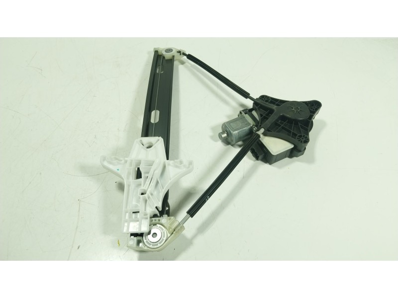 Recambio de elevalunas trasero derecho para seat arona (kj7, kjp) 1.0 tsi referencia OEM IAM 6F0839462D 5Q0959408D 