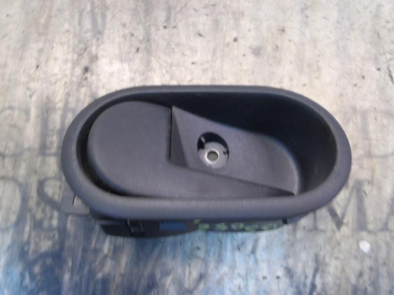 Recambio de maneta interior delantera izquierda para ford fiesta (cbk) trend referencia OEM IAM   