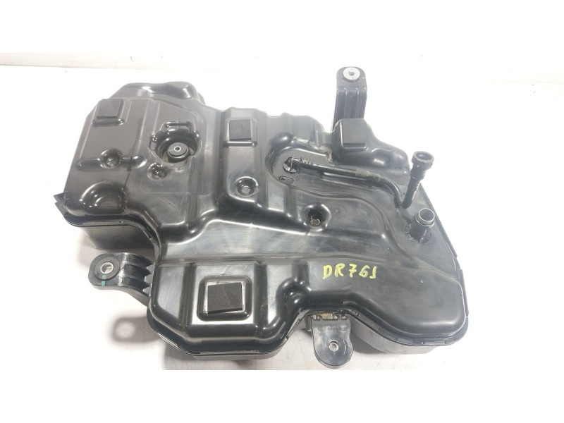 Recambio de deposito aditivo para bmw 1 (f40) 118 d referencia OEM IAM  741887909 