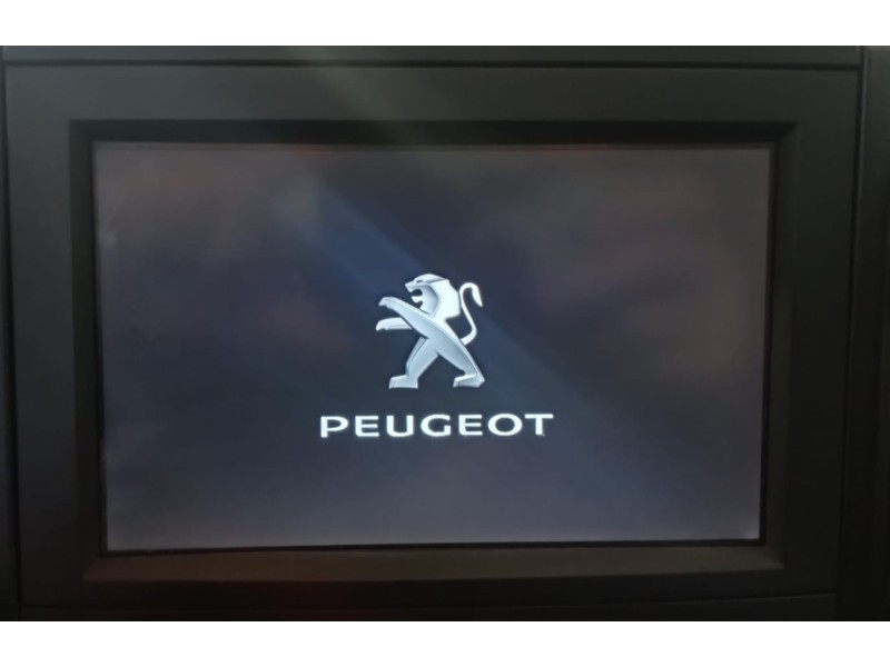 Recambio de sistema navegacion gps para peugeot partner tepee 1.6 bluehdi 100 referencia OEM IAM 1615652780 9815356180 