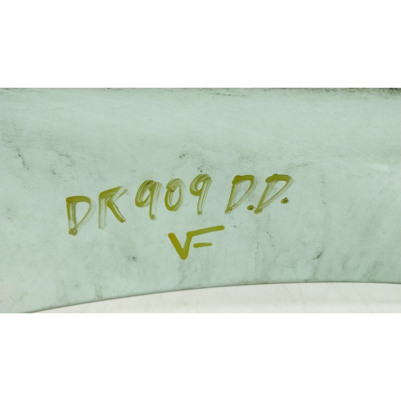 Recambio de cristal puerta delantero derecho para citroën c4 cactus 1.6 bluehdi 100 referencia OEM IAM 9825141180  