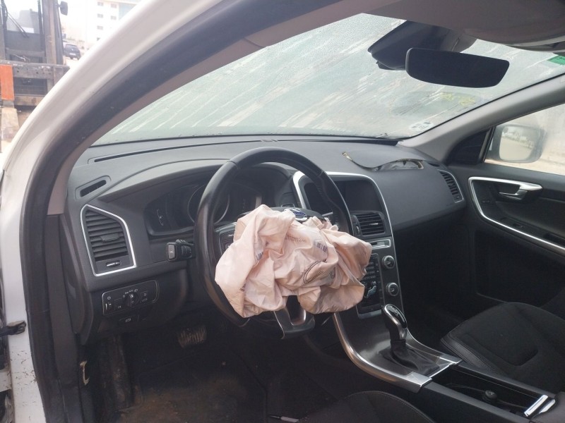 volvo xc60 i suv (156) del año 2015