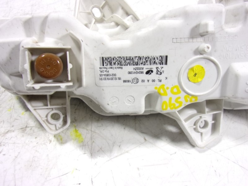 Recambio de piloto delantero derecho para peugeot 208 (p2) 1.2 puretech referencia OEM IAM 9824241280 9824241280 A0002ZH