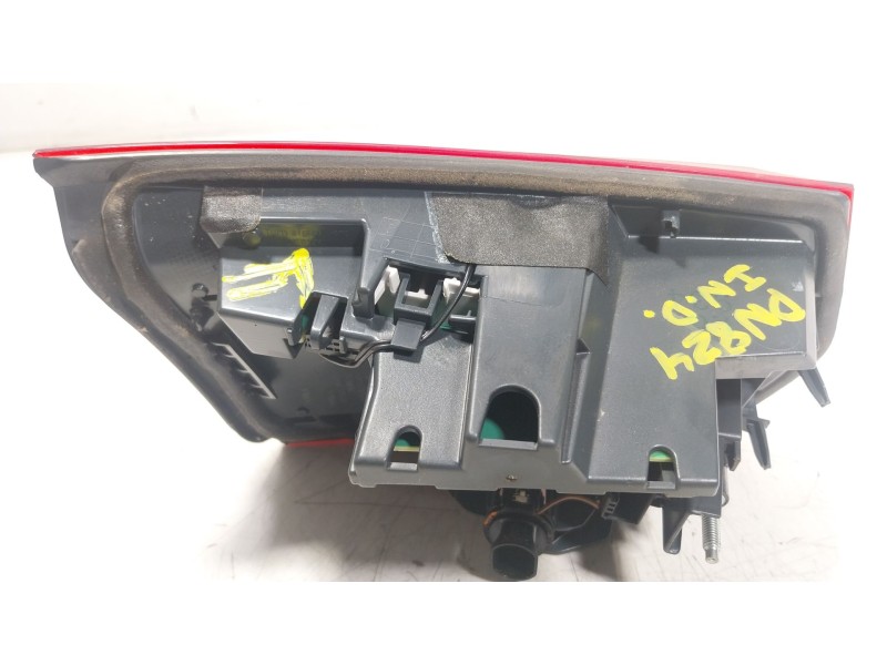 Recambio de piloto trasero derecho interior para bmw 3 (f30, f80) 320 d referencia OEM IAM  H8736912005 