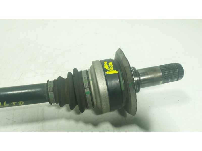 Recambio de transmision trasera derecha para bmw x5 (f15, f85) xdrive 40 d referencia OEM IAM 33208609839 860983902 