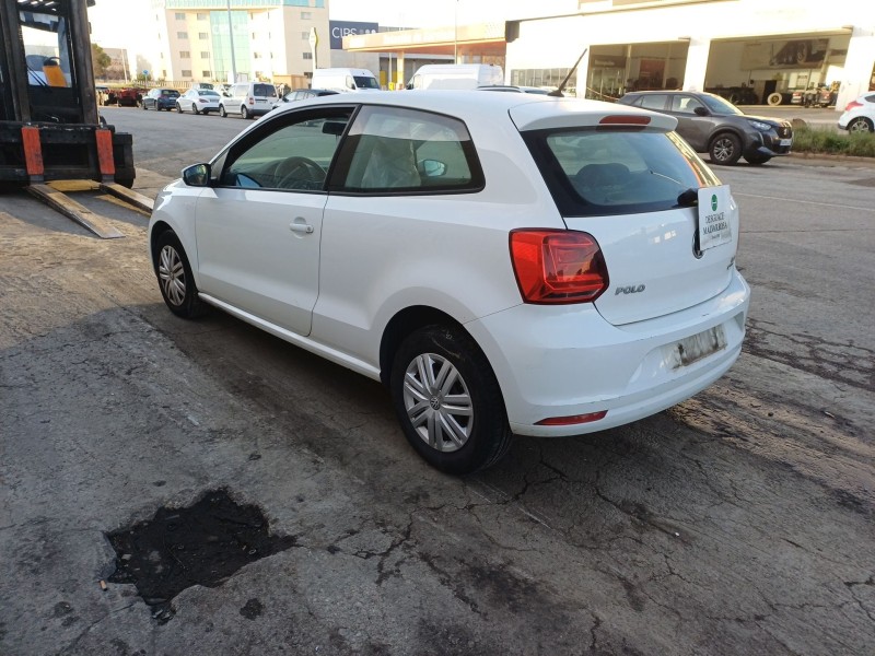 volkswagen polo v (6r1, 6c1) del año 2015