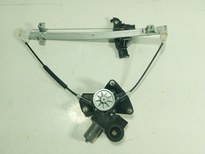 Recambio de elevalunas trasero derecho para toyota yaris cross (mxp_) 1.5 hybrid (mxpj10) referencia OEM IAM 85710-0D470  