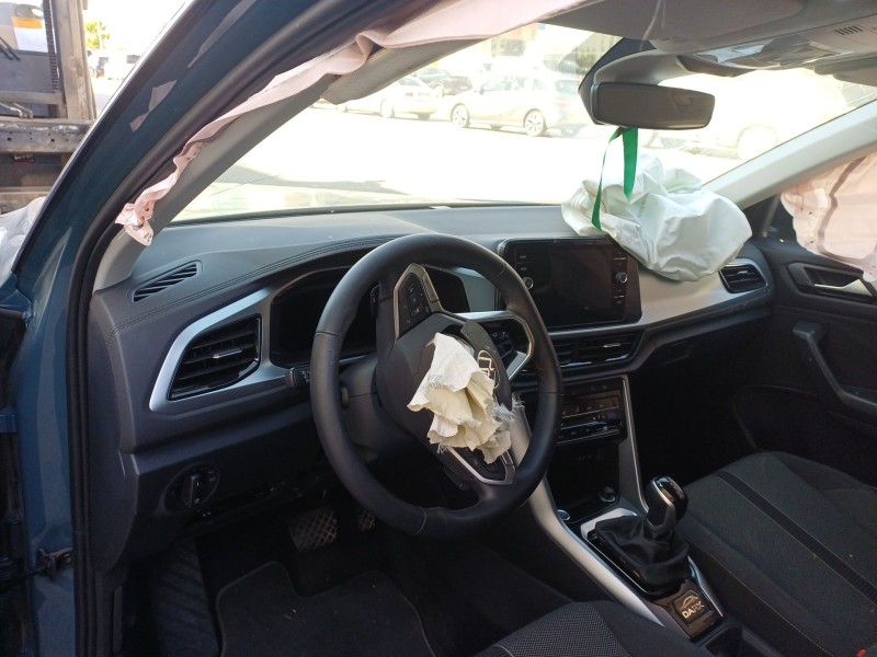 volkswagen t-roc (a11, d11) del año 2024