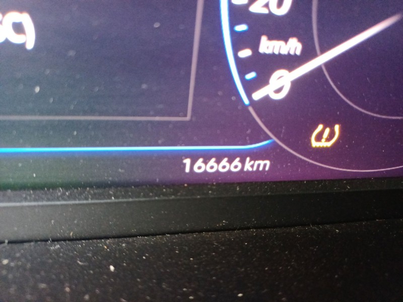 volkswagen t-roc (a11, d11) del año 2024