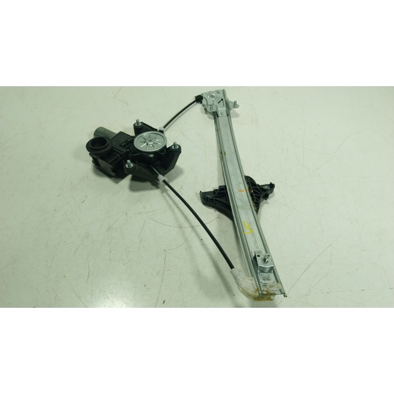 Recambio de elevalunas delantero derecho para toyota yaris (_p21_, _pa1_, _ph1_) 1.5 hybrid (mxph10) referencia OEM IAM  857100D