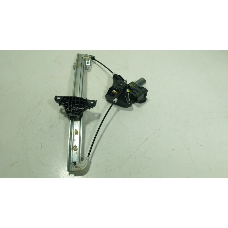 Recambio de elevalunas delantero derecho para toyota yaris (_p21_, _pa1_, _ph1_) 1.5 hybrid (mxph10) referencia OEM IAM  857100D