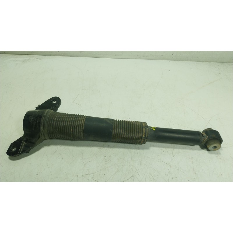 Recambio de amortiguador trasero izquierdo para jaguar e-pace (x540) 2.0 d150 awd referencia OEM IAM J9C1776  