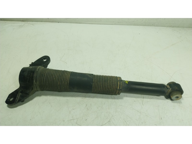 Recambio de amortiguador trasero izquierdo para jaguar e-pace (x540) 2.0 d150 awd referencia OEM IAM J9C1776  