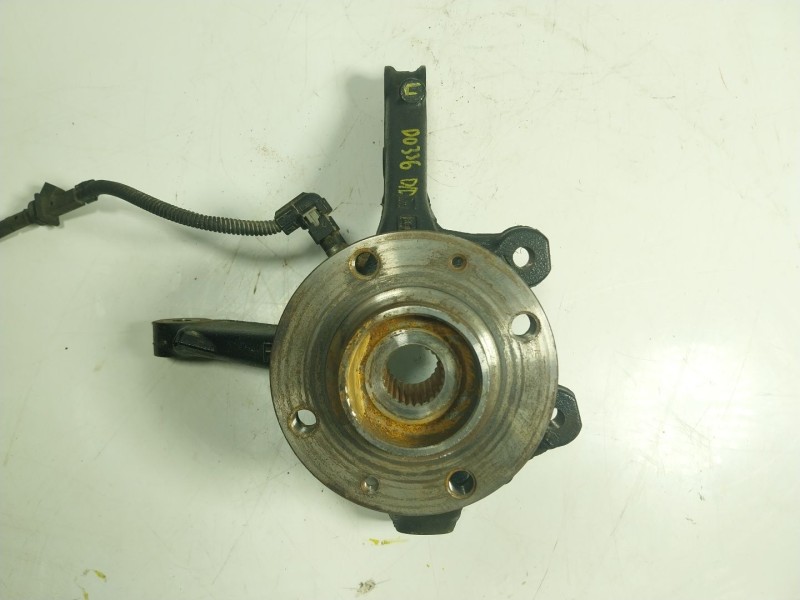 Recambio de mangueta delantera derecha para peugeot 208 ii (ub_, up_, uw_, uj_) e-208 referencia OEM IAM   