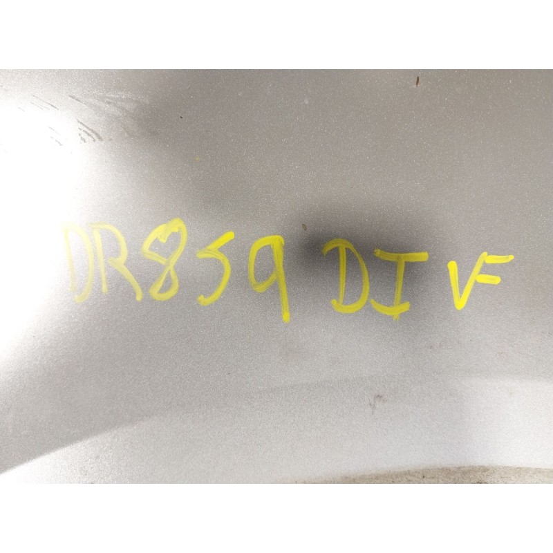 Recambio de aleta delantera izquierda para renault clio v (b7_) 1.5 blue dci 100 (b7ad) referencia OEM IAM   