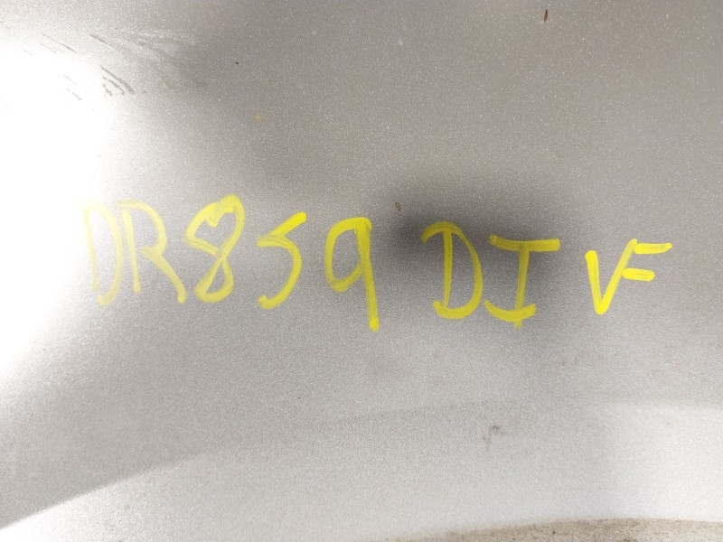 Recambio de aleta delantera izquierda para renault clio v (b7_) 1.5 blue dci 100 (b7ad) referencia OEM IAM   