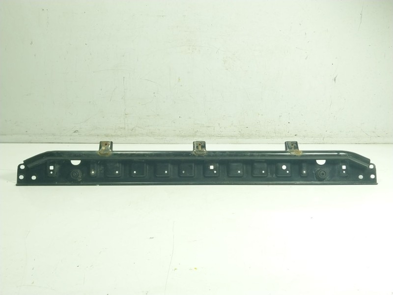 Recambio de travesaño inferior para land rover range rover evoque (l538) 2.0 d 4x4 referencia OEM IAM   