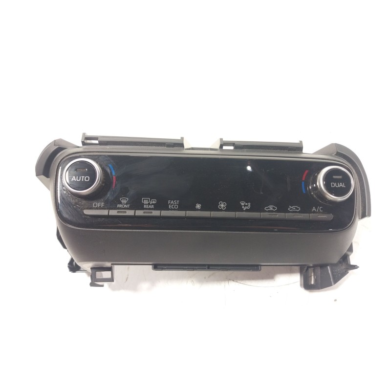 Recambio de mando climatizador para toyota yaris (_p21_, _pa1_, _ph1_) 1.5 hybrid (mxph10) referencia OEM IAM  559000DP40 