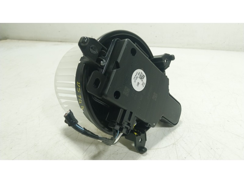 Recambio de motor calefaccion para toyota yaris cross (mxp_) 1.5 hybrid (mxpj10) referencia OEM IAM  CZ1163606064 