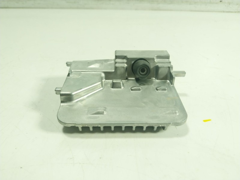 Recambio de modulo electronico para toyota yaris cross (mxp_) 1.5 hybrid (mxpj10) referencia OEM IAM  8646C52270 