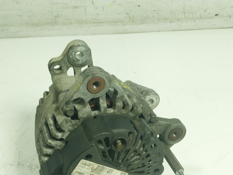 Recambio de alternador para volkswagen polo v (6r1, 6c1) 1.4 (6r1) referencia OEM IAM  036903024H 