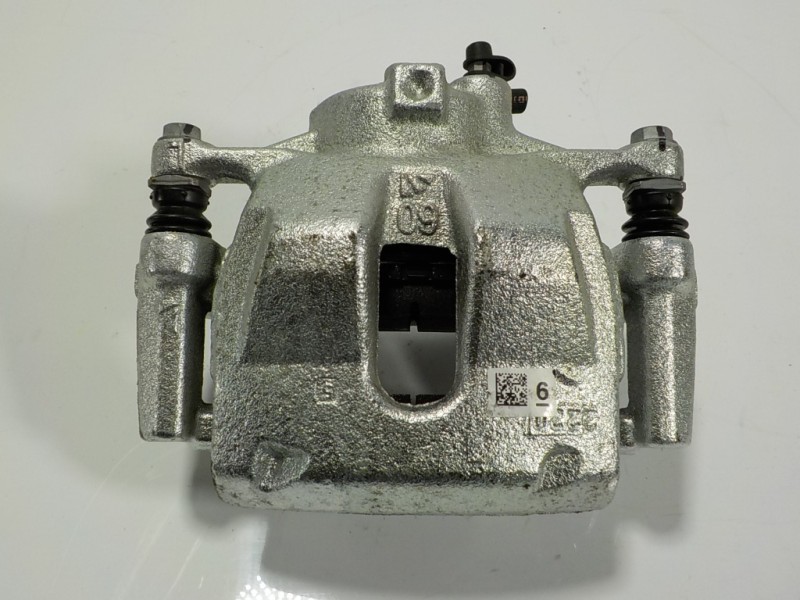 Recambio de pinza freno delantera izquierda para toyota c-hr hybrid dynamic referencia OEM IAM 47750F4010  