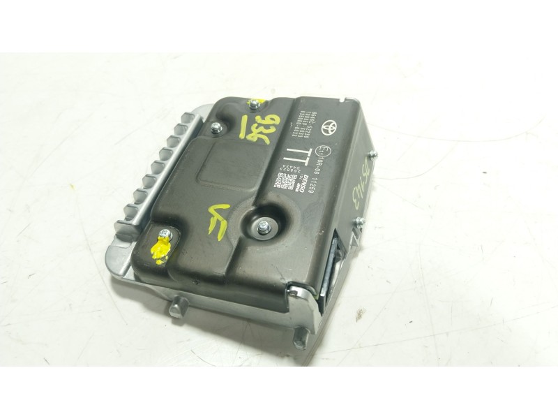 Recambio de modulo electronico para toyota yaris (_p21_, _pa1_, _ph1_) 1.5 hybrid (mxph10) referencia OEM IAM  8646C52230 