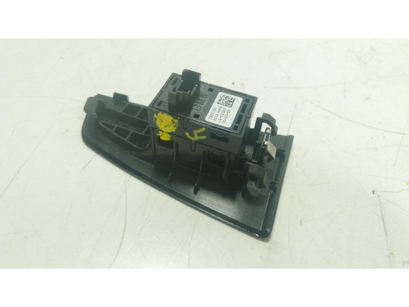 Recambio de mando elevalunas trasero izquierdo para bmw 1 (f40) 118 d referencia OEM IAM  7950756 