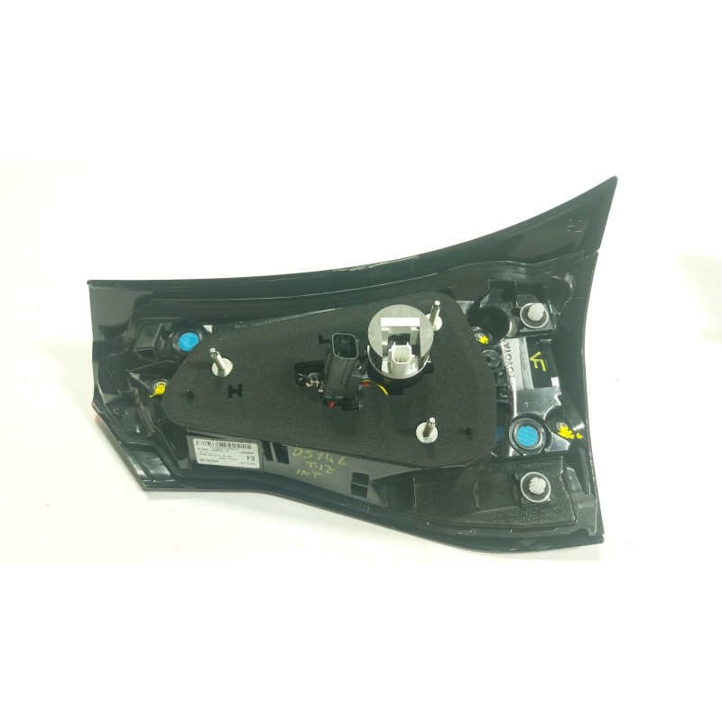 Recambio de piloto trasero izquierdo interior para toyota yaris cross (mxp_) 1.5 hybrid (mxpj10) referencia OEM IAM  815900DB70 