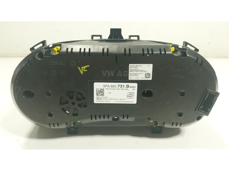 Recambio de cuadro instrumentos para seat leon sportstourer (kl8) 2.0 tdi 85kw referencia OEM IAM  5FA920731B 