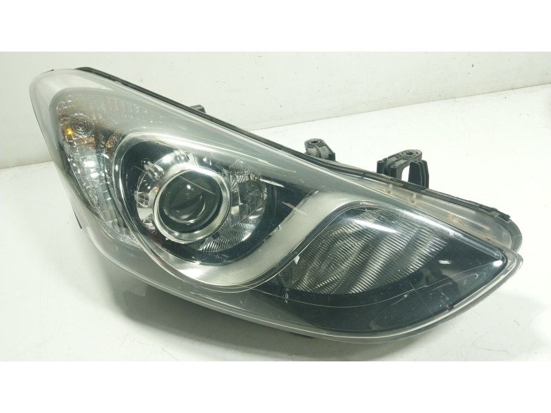 Recambio de faro derecho para hyundai i30 (gd) 1.6 gdi referencia OEM IAM  92102A6000 