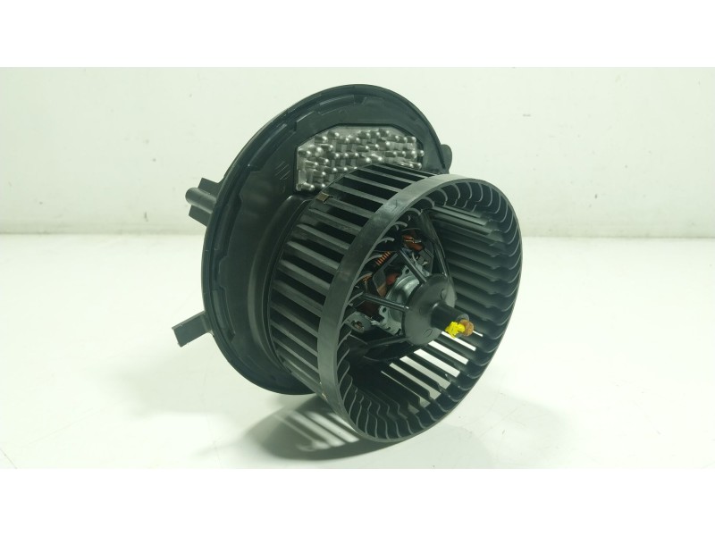 Recambio de motor calefaccion para seat leon sportstourer (kl8) 2.0 tdi 85kw referencia OEM IAM  5Q1819021H 