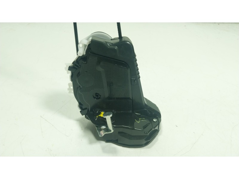 Recambio de cerradura puerta trasera izquierda para toyota yaris cross (mxp_) 1.5 hybrid (mxpj10) referencia OEM IAM   