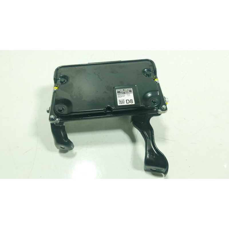 Recambio de centralita motor uce para toyota yaris cross (mxp_) 1.5 hybrid (mxpj10) referencia OEM IAM  896610UD80 