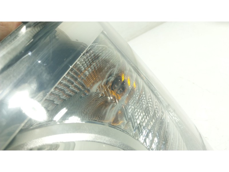Recambio de faro izquierdo para hyundai h350 furgoneta 2.5 crdi referencia OEM IAM   